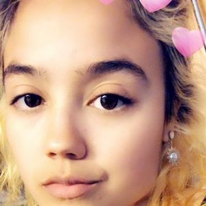 Meet your Posher, Camille